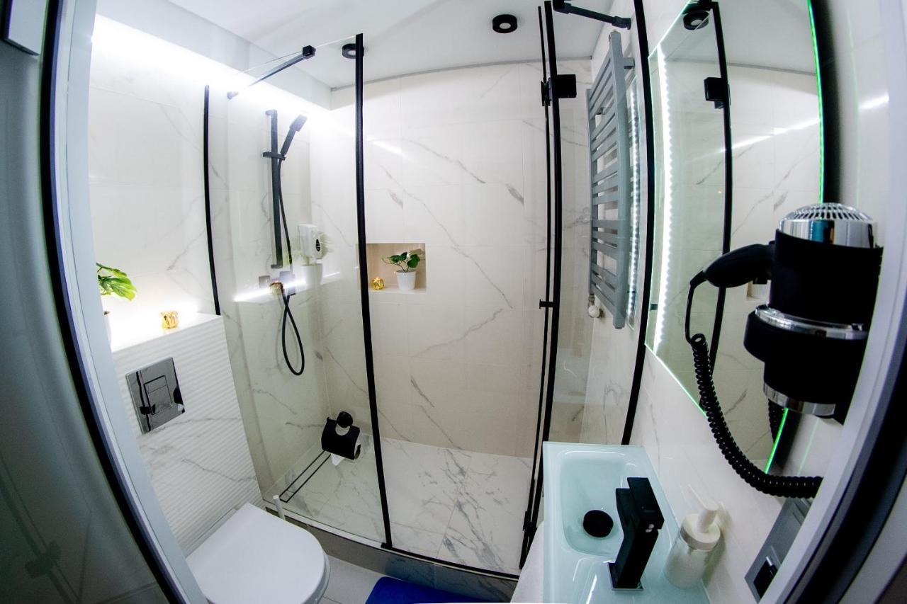 Jacuzzi Apartment Zen Краков Экстерьер фото