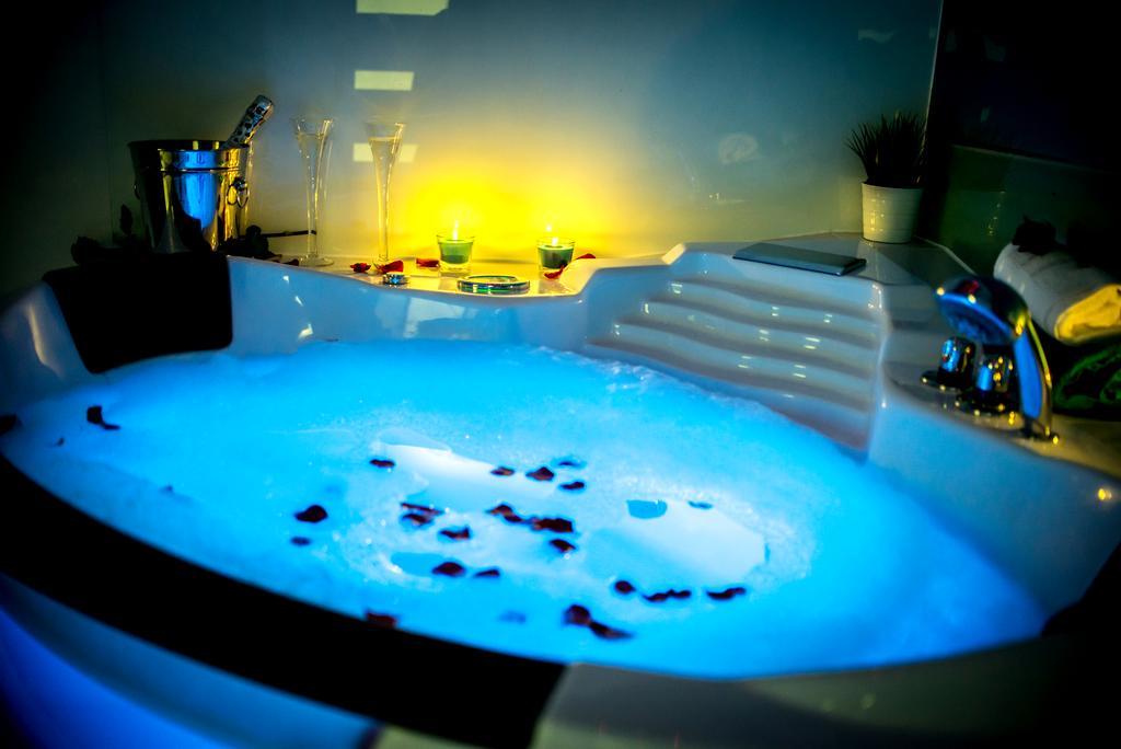 Jacuzzi Apartment Zen Краков Экстерьер фото